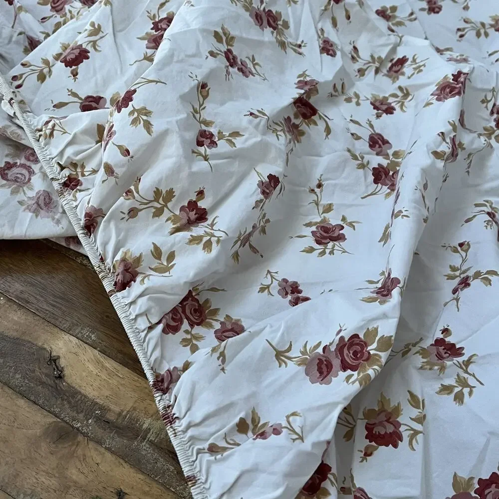 Pottery Barn Floral 100% Cotton Fitted Sheet 77